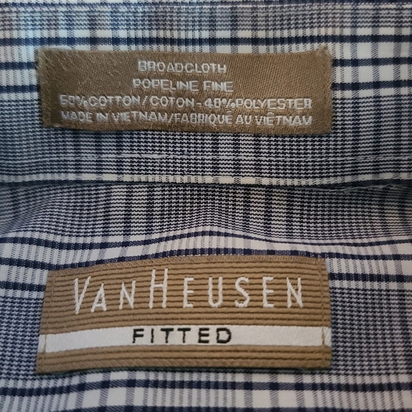 Van Heusen shirt - Picture 9 of 9